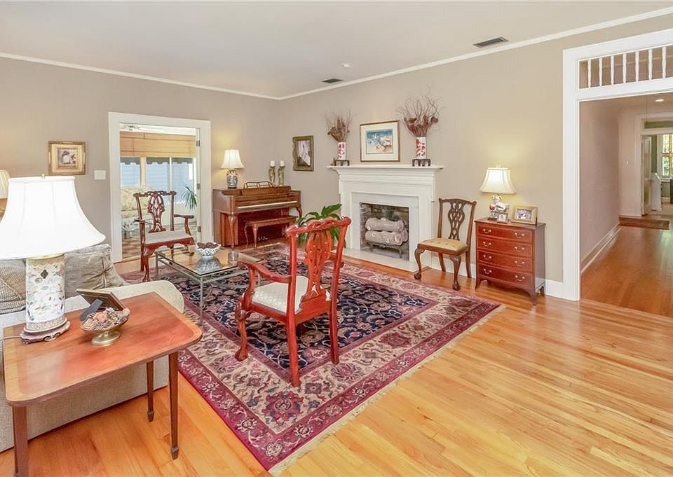 2 Japonica Ave, Mobile, AL 36606 Zillow