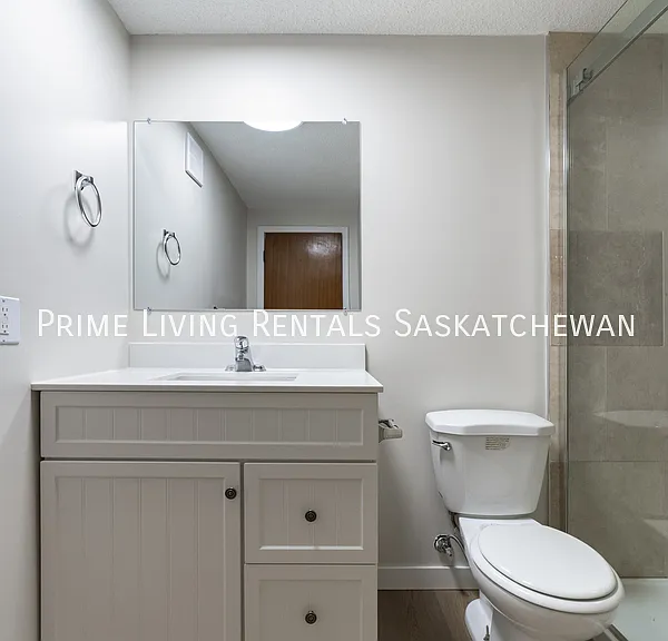 2151 Hamilton St #4 — Photo 8