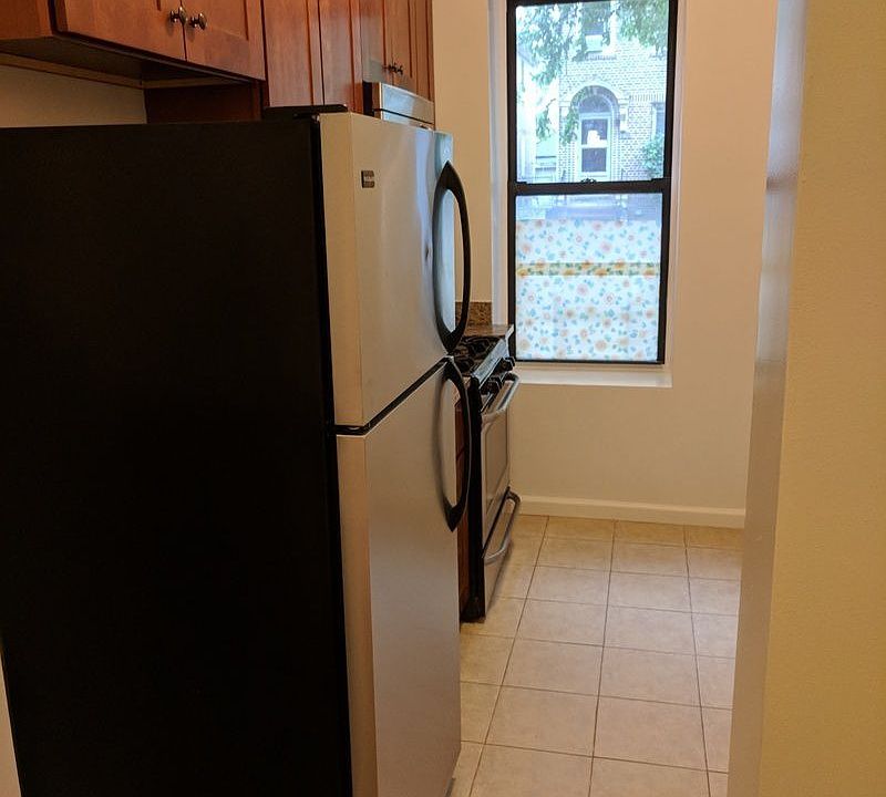 1st image of 3752 89th St APT 1E