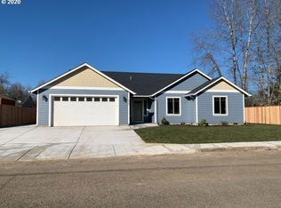 2960 Harding Ct, Sweet Home, OR 97386