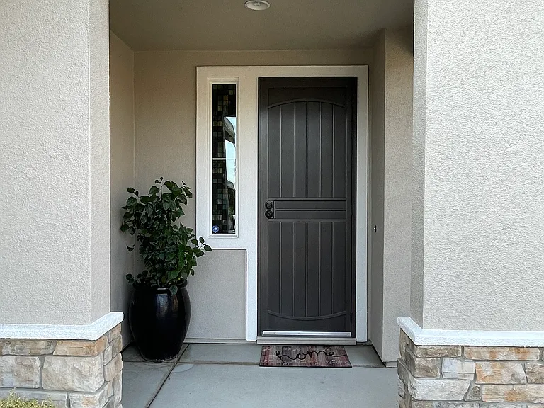 1805 Stageline Cir — Photo 5