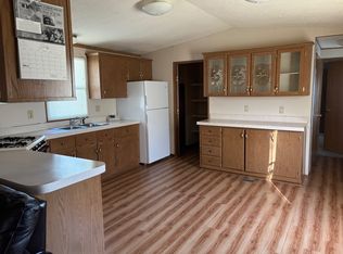 20 Orchard Lane Ct #20, Manchester, IA 52057