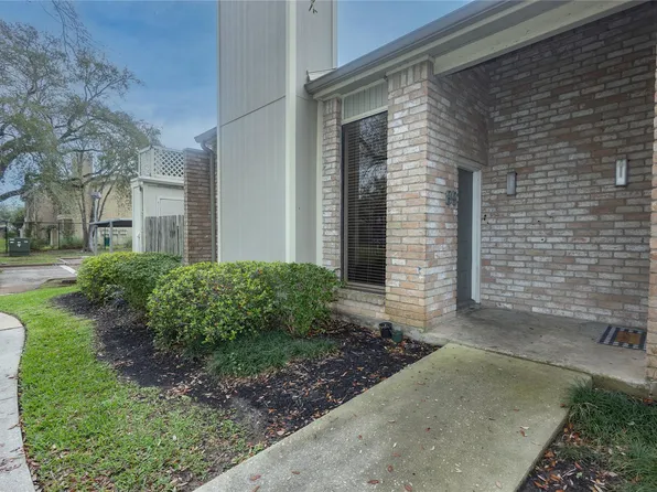 8100 Cambridge St APT 89, Houston, TX 77054