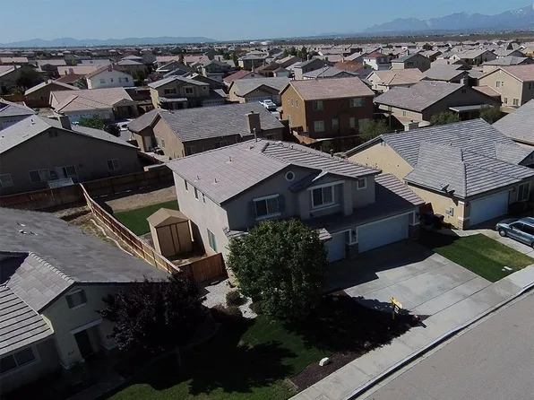 11745 Winewood St, Victorville, CA 92392