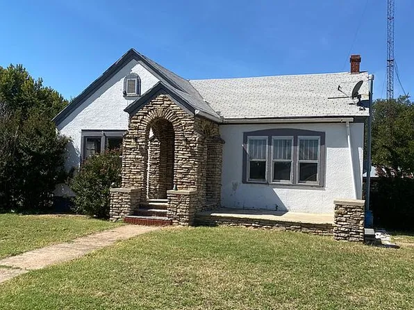 709 Main St, Rocky, OK 73661