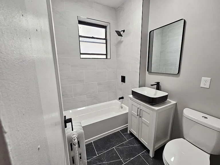 350 Elmora Ave #F — Photo 16