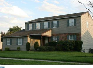 13 Dana Dr, Collegeville, PA 19426