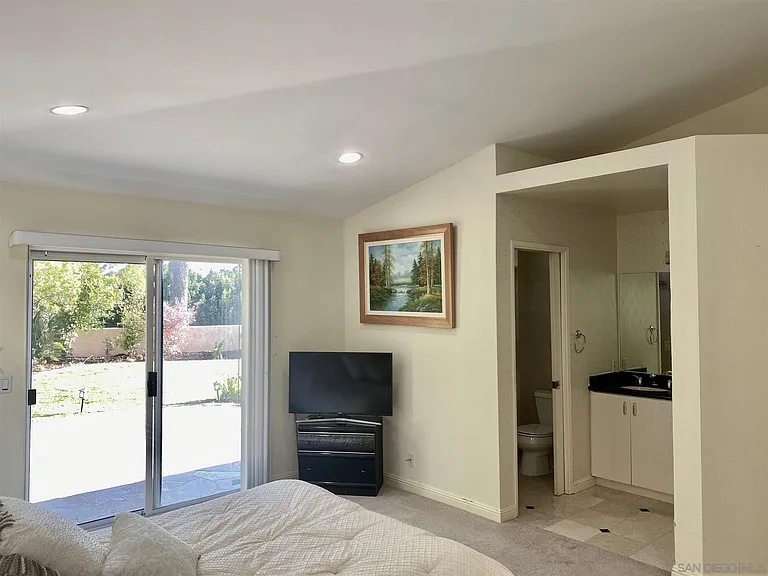 15976 Camino Codorniz — Photo 3