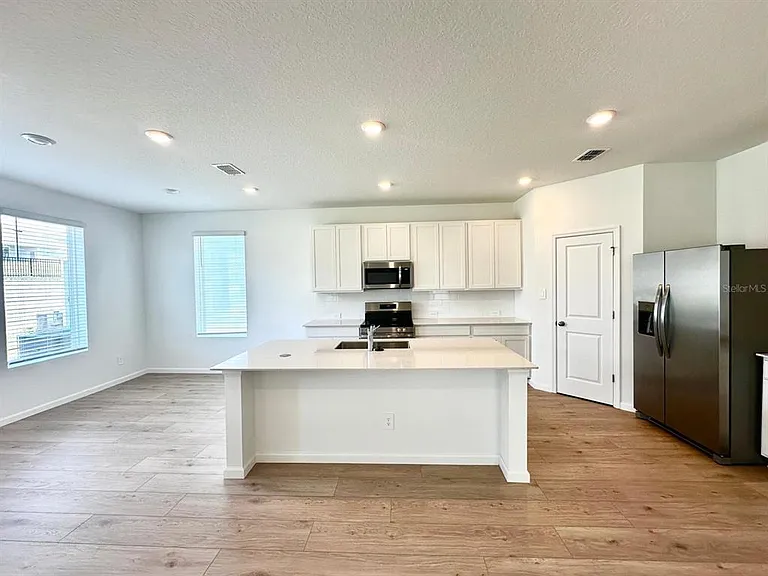 3129 Brookhollow Way — Photo 9