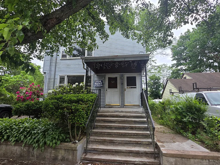 90 Willis St #2 — Photo 9