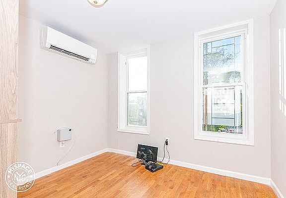 5th image of 243 Rockaway Ave #4H