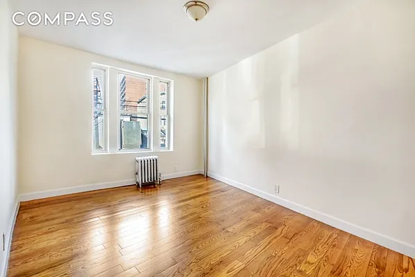 Rented by Compass | media 9