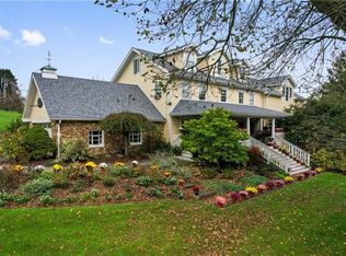 679 Linnwood Rd, Canonsburg, PA 15317