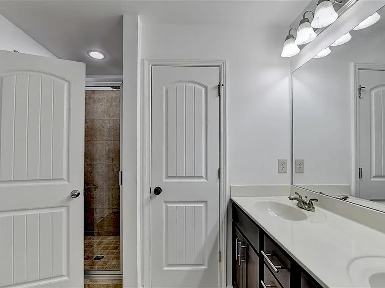 1159 Laurel Valley Ct — Photo 40