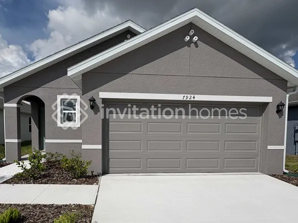 7924 Majestic Palms Ct, Venice, FL 34293