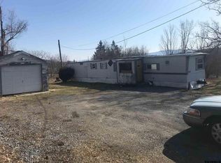 84 Mapletown Rd, Hoosick Falls, NY 12090