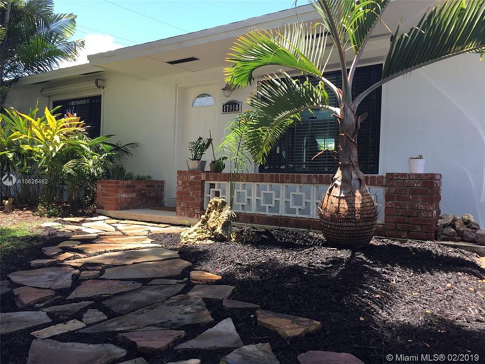 1st image of 17900 SW 92nd Ct