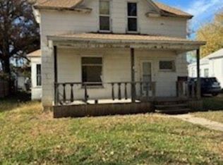 906 S 4th St, Norfolk, NE 68701