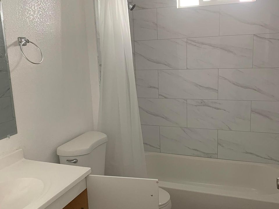 1st image of 434 San Roque Dr