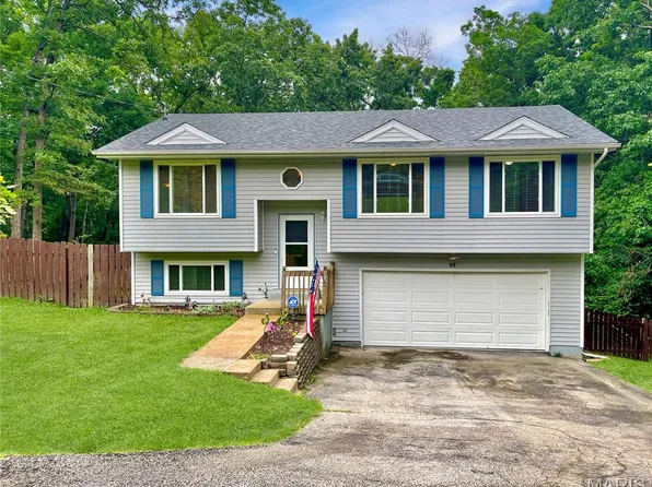 22 Pearl Dr, Hillsboro, MO 63050