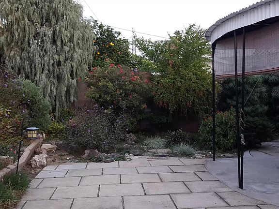 2nd image of 8439 Heston St