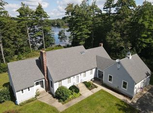 1 Grove St, Hubbardston, MA 01452