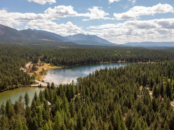 Sinclair Creek Rd, Eureka, MT 59917