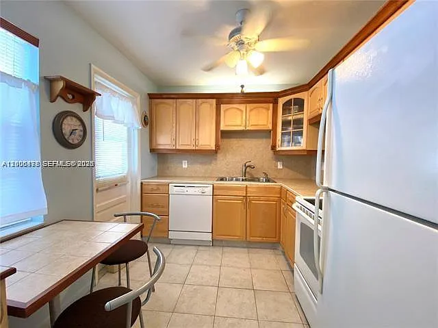 608 NE 2nd St #434 — Photo 6
