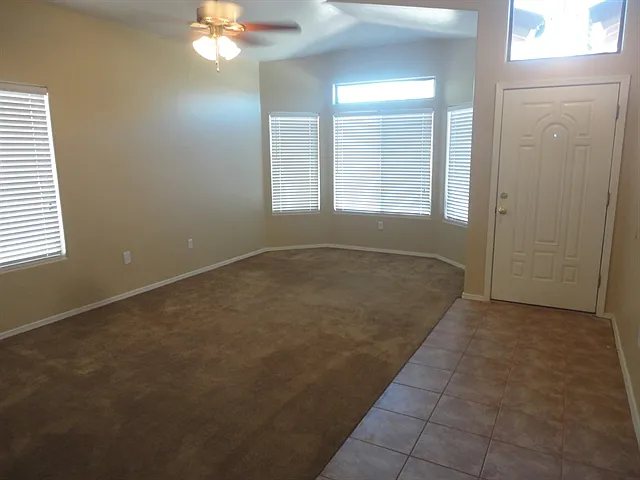 5711 W Shady Grove Dr — Photo 9