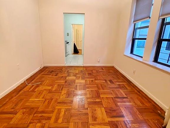 2nd image of 32-34 41st St #Cc3