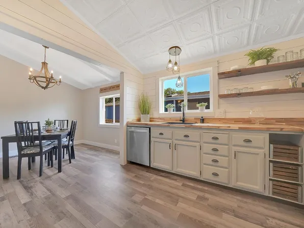 5785 Park Cir, Ione, CA 95640