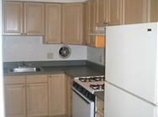 3627 Lakepointe Dr APT 202, Northwood, OH 43619