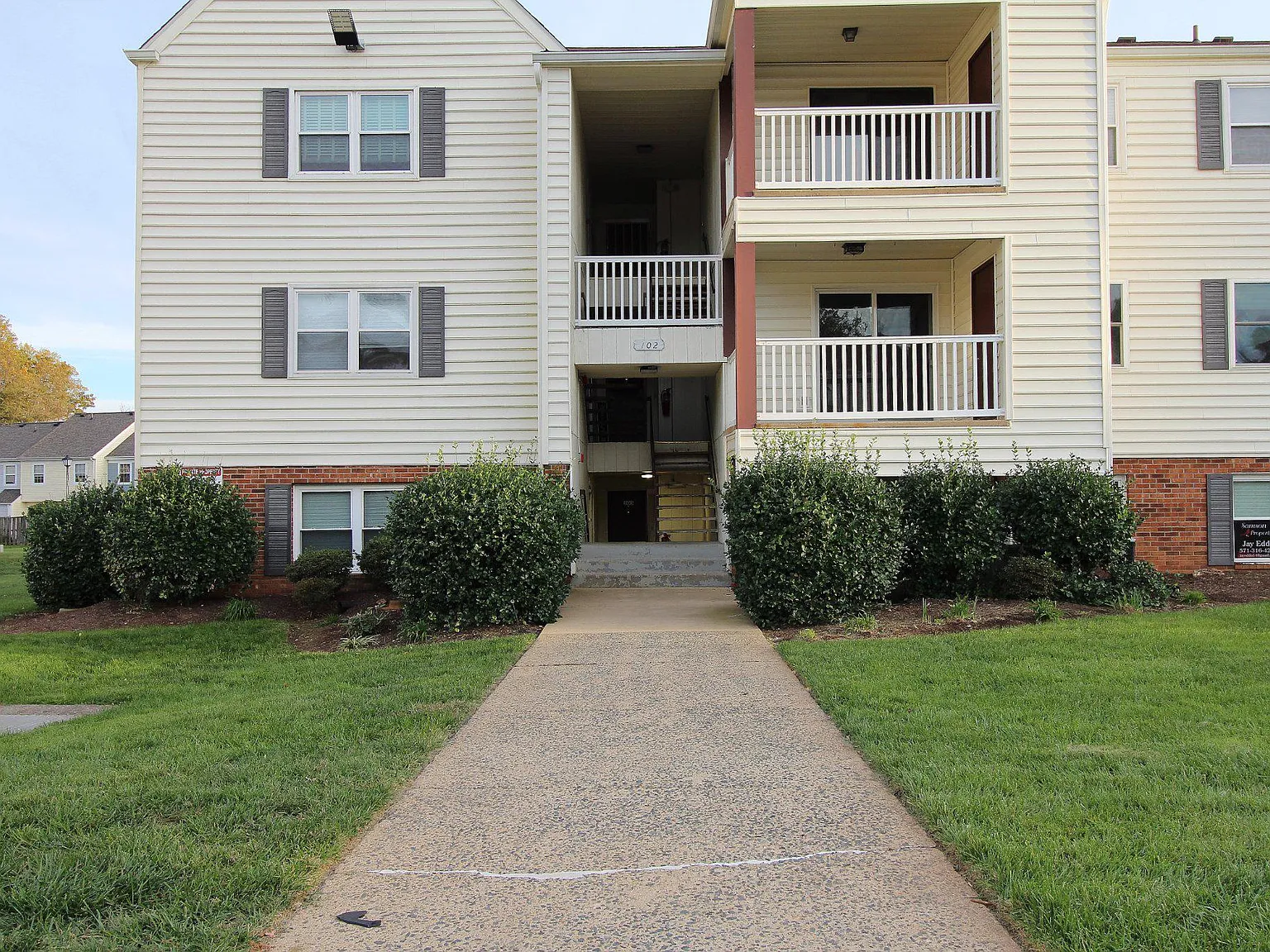 2 bed, 1.0 bath, 790 sqft, $1,700 — Photo 1