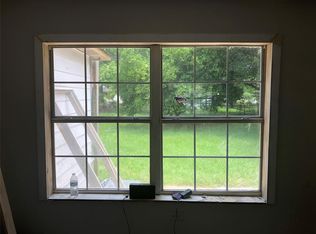 8902 Linda Vista Rd, Houston, TX 77078