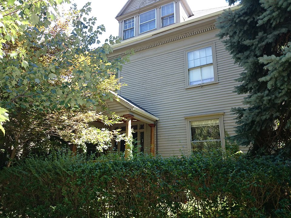 2nd image of 77 Fuller St