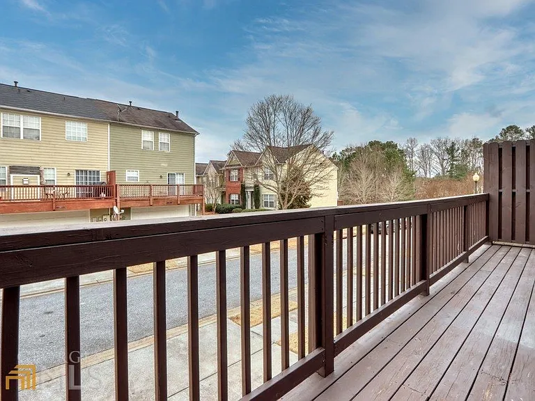 512 Blossom Way — Photo 17