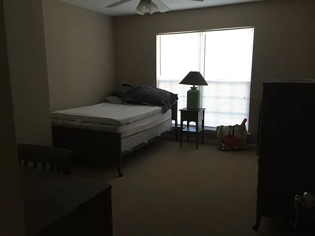 195 Herschel Dr — Photo 17