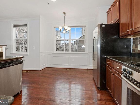 4th image of 13658 Venturi Ln