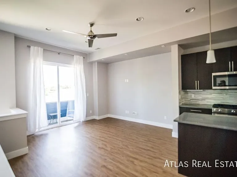 3030 W 19th Ave — Photo 3
