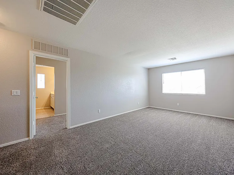 2648 S 84th Gln — Photo 23