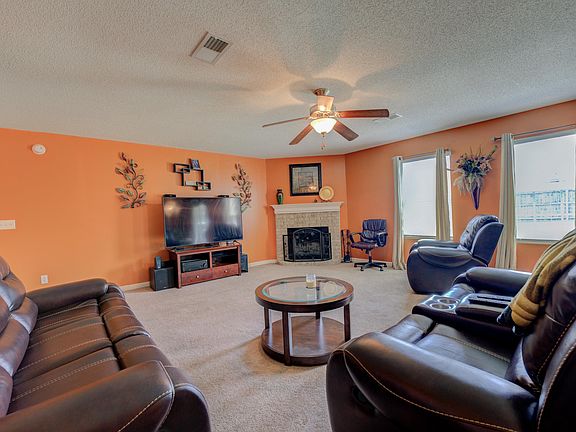 5th image of 7617 Stonington Dr