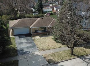 1032 Sherwood Rd, La Grange Park, IL