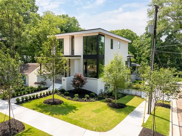 3117 Robinson Ave, Scottdale, GA 30079