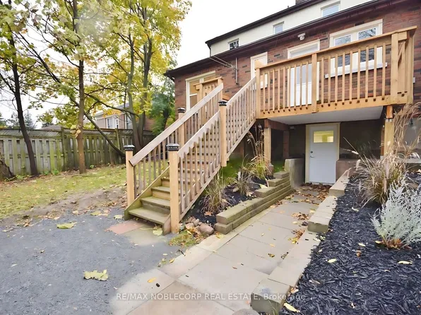 77 Eastlawn St, Oshawa, ON L1H 7J7