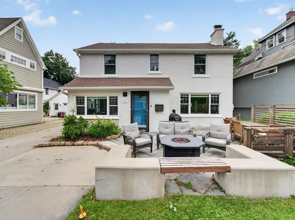 13 Virginia Ter, Madison, WI 53726
