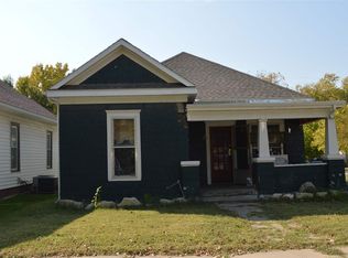 301 S 1st St, Herington, KS 67449