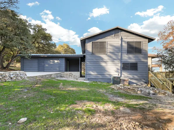 1122 OAKRIDGE LN, Canyon Lake, TX 78133