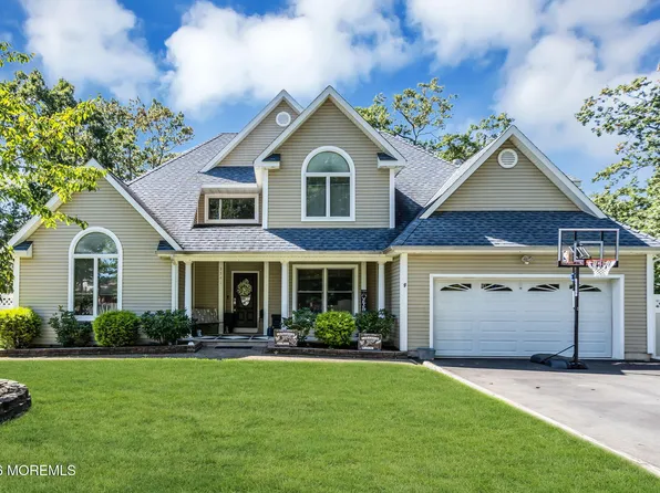 1142 Kenton Drive, Toms River, NJ 08753