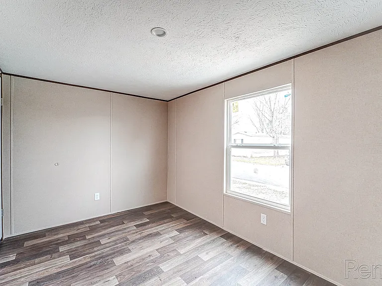 Sycamore Court MHC LLC - Rent to Own — Photo 24