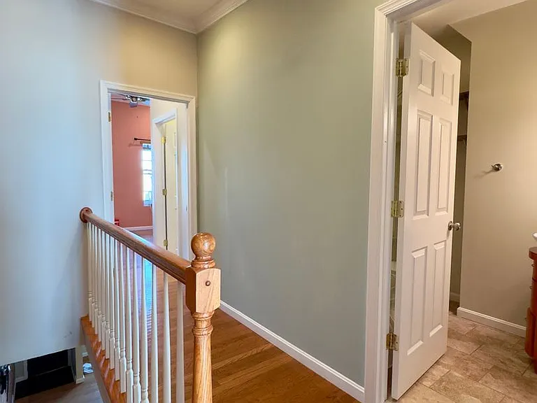 415 S Bouldin St — Photo 15